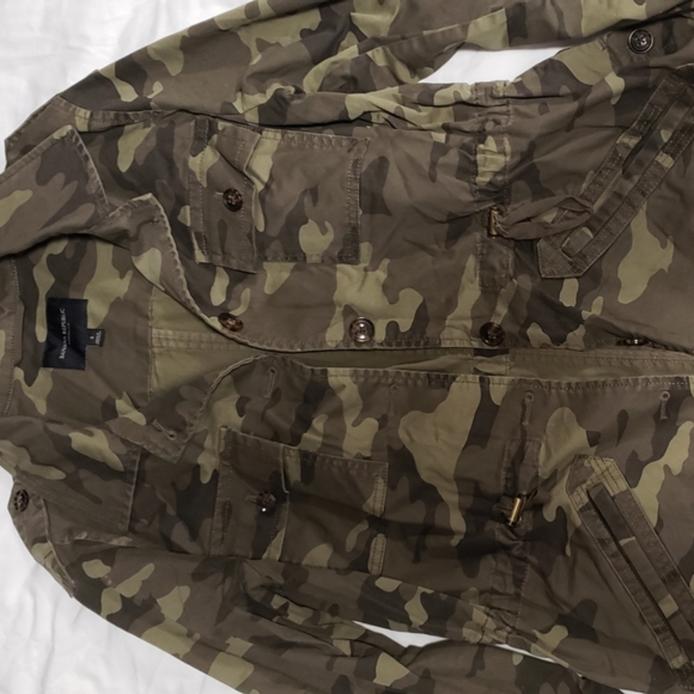 Banana Republic Camouflage Field Jacket Sz Small